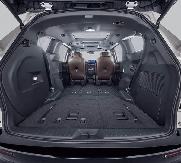 曾經最高加價七八萬的豐田賽那，為何加不動價了？