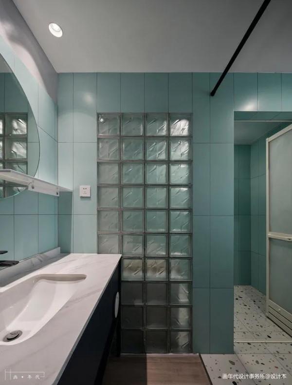 一家三口花45萬打造160平溫馨之家：一間屋子，兩種風格