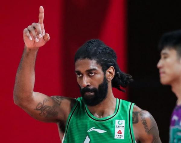 功勳外援確定離隊，遼寧隊實力大降，新賽季還能與廣東隊掰手腕嗎