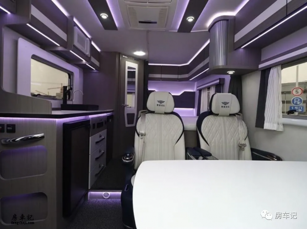 內部空間像太空艙！賽德是極具誠意的房車！獵鷹2號你愛了嗎？