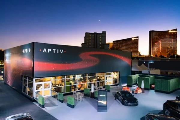 智慧網聯汽車週報(1月第一週) | 首個自動駕駛公交車標準釋出；京臺高速部分路段為智慧網聯車測試道路