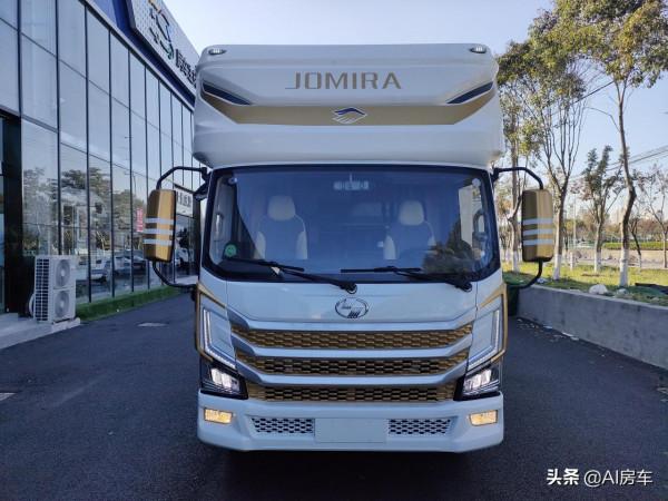 48V電+3.0T動力,有雙冰箱、電動床,實拍輕鬆跑川藏的卓美亞房車 48V電+3.0T動力,有雙冰箱、電動床,實拍輕鬆跑川藏的卓美亞房車