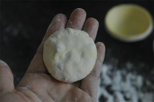 今年中秋，月餅自己做吧，超省事的方子，5分鐘出鍋的酥皮月餅