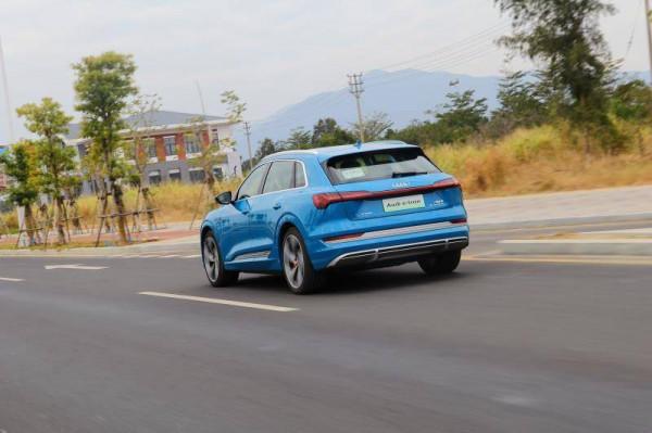 國產後有何變化？試駕國產奧迪e-torn