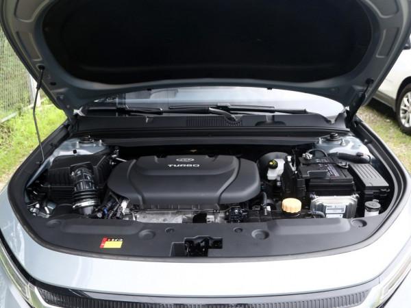 國產車與合資車之間的PK，寶駿RC-5對比捷達VA3，用實力證明自己