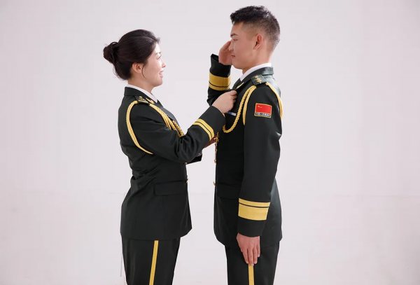 紙短情長，來信請查收