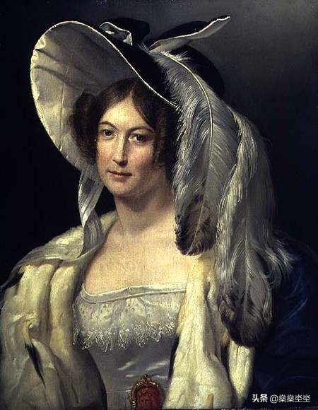 18歲登上王位，初戀俄國王儲，又與王夫恩愛數十年的維羅利亞女王