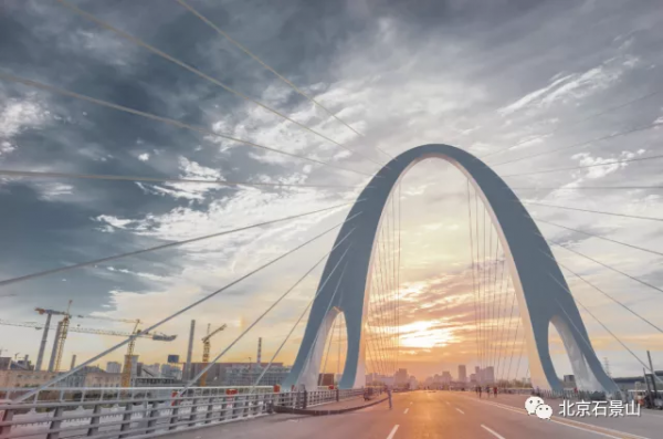 山河永定 | 首鋼大橋:別隻看影片和圖片 身臨其境更震撼 山河永定 | 首鋼大橋:別隻看影片和圖片 身臨其境更震撼