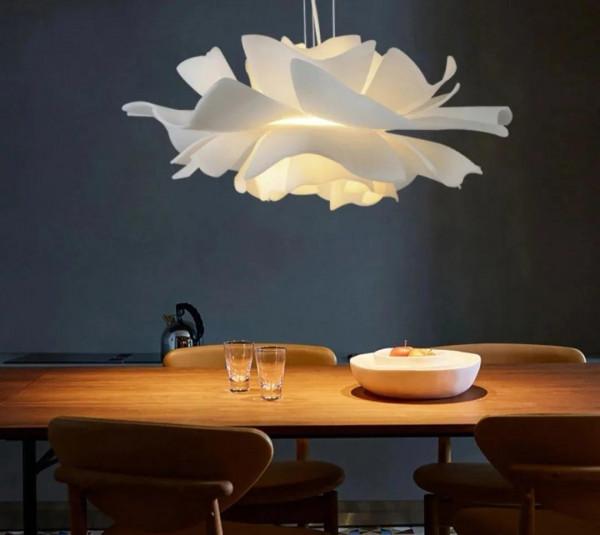 這樣美的燈飾 好像會說話 這樣美的燈飾 好像會說話