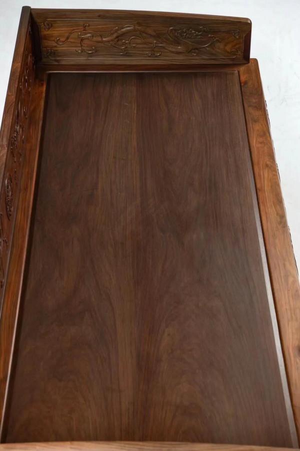 經典制作 &vert; 大紅酸枝明式螭龍紋羅漢床