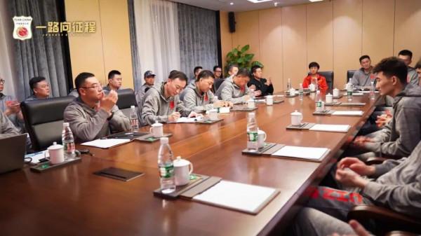 郭艾倫、周琦致歉 郭艾倫、周琦致歉