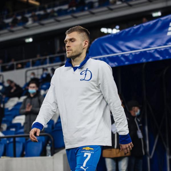 莫斯科迪納摩啟用特別版球衣紀念列夫·雅辛