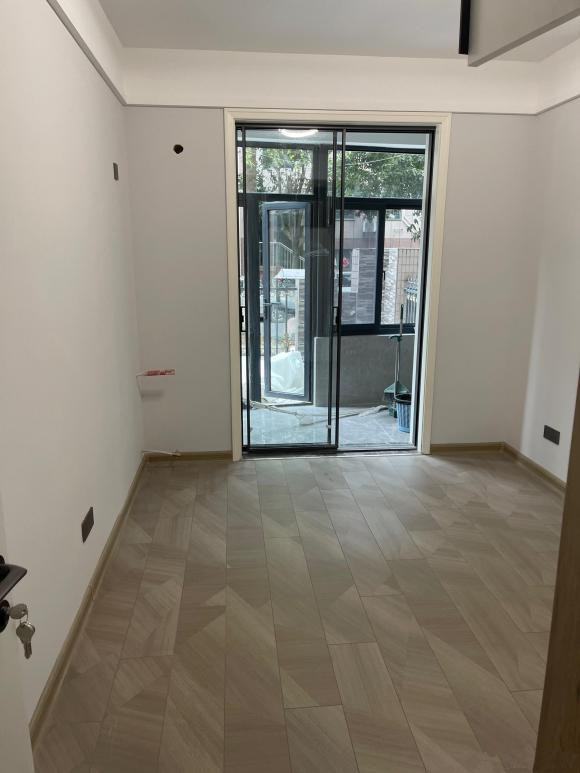 新買的二手房終於到手了,曬一組裝修前後對比,找設計師做圖了 新買的二手房終於到手了,曬一組裝修前後對比,找設計師做圖了