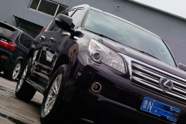 怪獸修車：翻新一輛13年的雷克薩斯GX460，最終滿血復活變新車