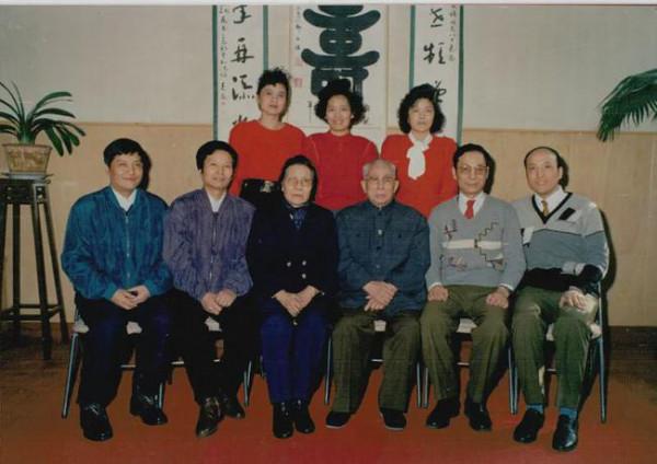 他是原遼寧軍區司令員,55年授少將,告誡後人:不允許下海經商 他是原遼寧軍區司令員,55年授少將,告誡後人:不允許下海經商