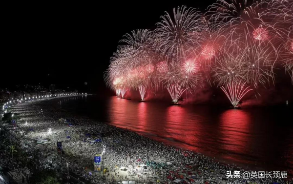 2022跨年夜全球煙火大比拼：倫敦跨年依舊空前精彩