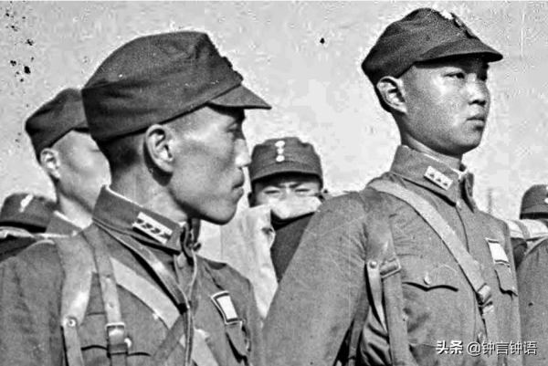 從抗戰爆發到國民黨退出大陸，國軍軍銜標誌都有哪些變化