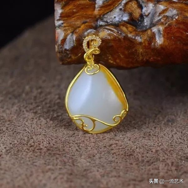 金玉相逢，勝卻人間無數