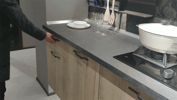 有被爽到!72變的摺疊式傢俱,小戶型擴容神器 有被爽到!72變的摺疊式傢俱,小戶型擴容神器