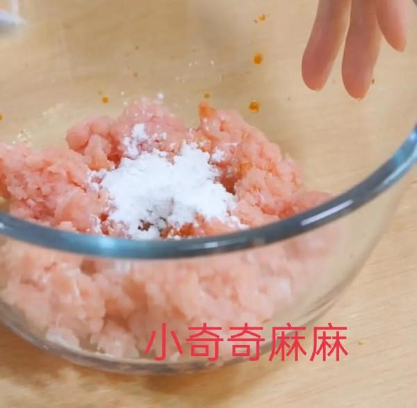 芹菜木耳肉餅（適合12個以上寶寶）