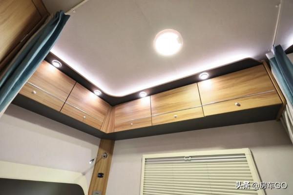 適合年輕人創業的房車!可2人舒適旅行,車內還有獨立辦公室? 適合年輕人創業的房車!可2人舒適旅行,車內還有獨立辦公室?