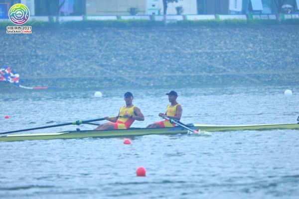 再添一枚銀牌！張元澤/張松虎獲全運會男子雙人單槳亞軍