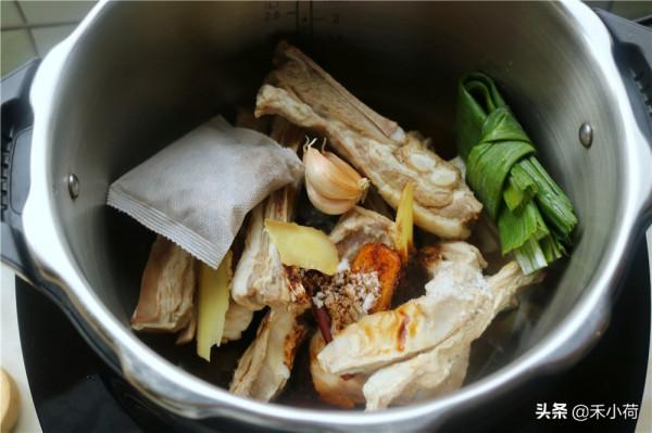 羊排這樣做真香，肉都離骨了，一鍋燉3斤吃起來太過癮了