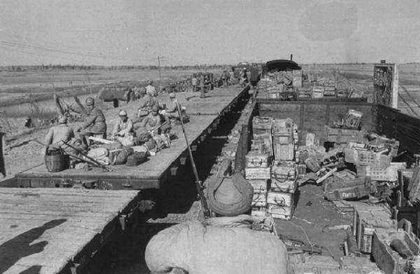 1948年,十縱司令宋時輪“被俘”,國民黨營長來見:我是地下黨員 1948年,十縱司令宋時輪“被俘”,國民黨營長來見:我是地下黨員