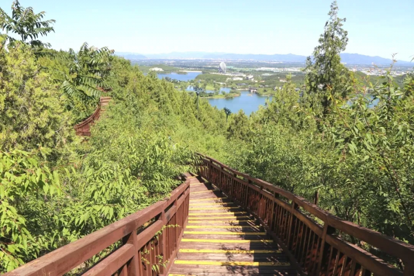 還有11天 11月1日起雁棲湖西山棧道關閉 還有11天 11月1日起雁棲湖西山棧道關閉
