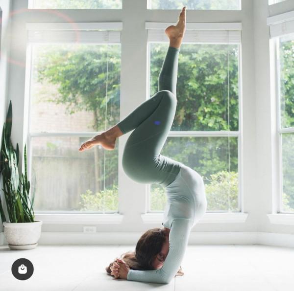 瑜伽倒立的N個好處,今天你練了嗎? 瑜伽倒立的N個好處,今天你練了嗎?