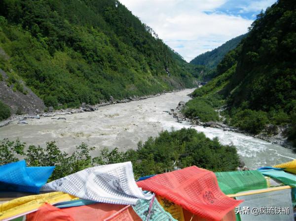 徒步西藏第63天：川藏線曾經最危險路段，通麥、排龍