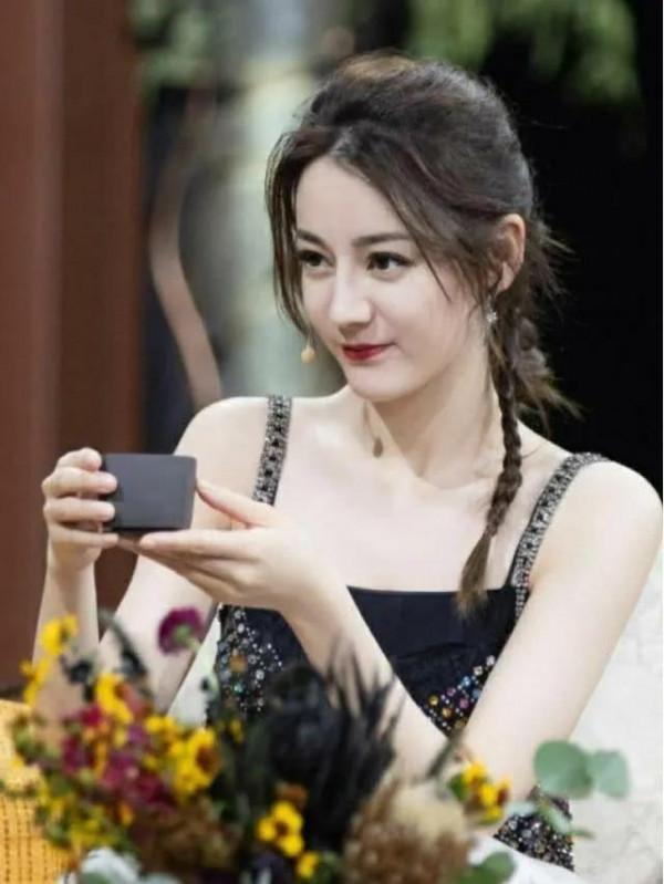 迪麗熱巴寫真集3