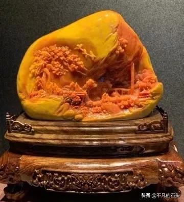 欣賞觀看這美麗的石頭，每一方都是那麼精美，這就是藝術