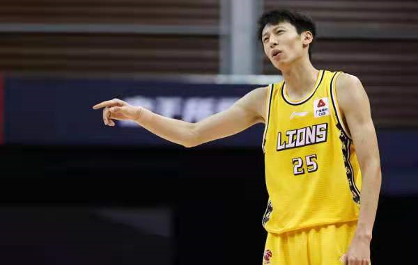 中國男籃世預賽名單公佈,郭昊文領銜五大遺珠,誰更可惜? 中國男籃世預賽名單公佈,郭昊文領銜五大遺珠,誰更可惜?