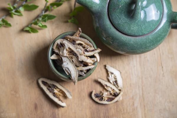 血府逐瘀湯，經絡暢通，血活氣行，是能夠化掉身體淤血的好方子