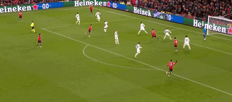 歐冠-格林伍德側鉤破門 範德貝克失誤致丟球 曼聯1-1無礙頭名出線 歐冠-格林伍德側鉤破門 範德貝克失誤致丟球 曼聯1-1無礙頭名出線