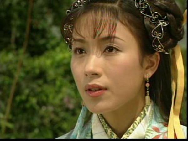 女星大火前的經歷，林心如演丫鬟，楊怡跑6年龍套，各有各的辛酸