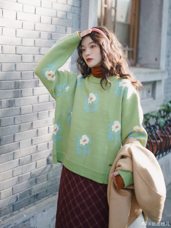 小長假VS婚禮季，這7套LOOK低調又美麗