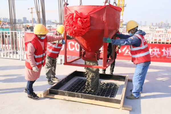衝出地平線!通州這處市級重點專案明年封頂!集行政辦公、醫療教育、商圈於一體 衝出地平線!通州這處市級重點專案明年封頂!集行政辦公、醫療教育、商圈於一體