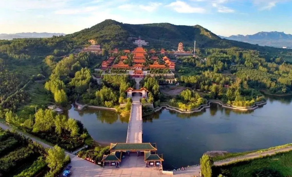 &OpenCurlyDoubleQuote;東方佛國&rdquo;&mdash;&mdash;常山文博苑