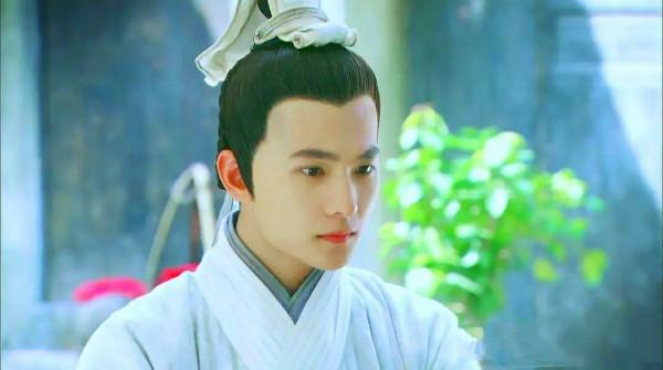 民間故事：書生娶了醜狐為妻，黑狗咬了書生的腳，書生卻開懷大笑