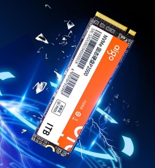 超級閃購秒殺 1TB M.2高速固態硬碟首跌破500元大關