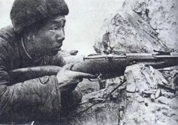 《水門橋》和《狙擊手》沒有告訴你的真相：他們為什麼能戰勝強大的敵人？