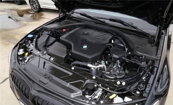 外觀帥氣，後排空間寬敞，寶馬3系325Li M運動曜夜套裝版實力解析