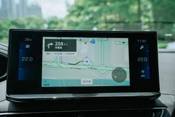 試駕全新標緻4008 | 駕控頭號玩家