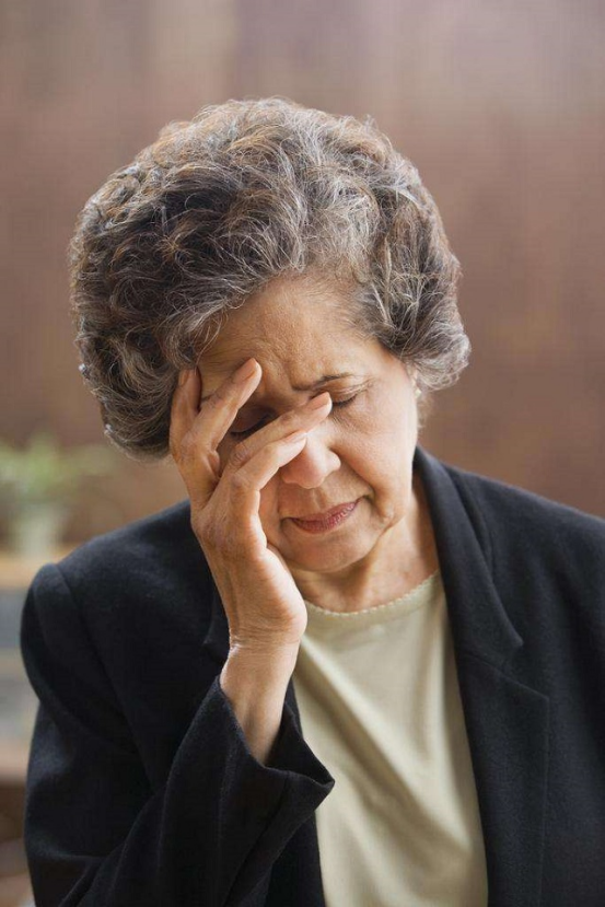 65歲後身體容易缺少5種營養，注意其中兩種，適合補充別過量