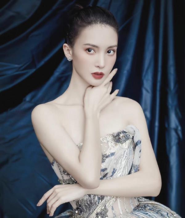 寡淡系長相：明明該化的妝一樣沒少，但就是不好看