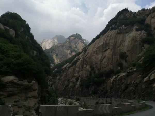 打破“秦嶺無礦”,這個深山小鎮,產值上億,有著世界級的寶藏 打破“秦嶺無礦”,這個深山小鎮,產值上億,有著世界級的寶藏