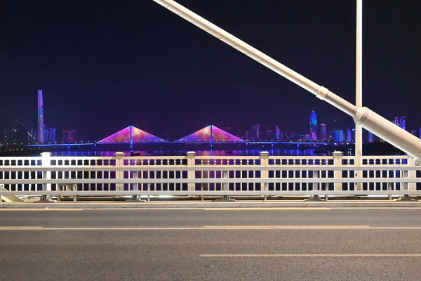 諾諾武漢站二週年小記——開二手夏朗遊東湖 諾諾武漢站二週年小記——開二手夏朗遊東湖