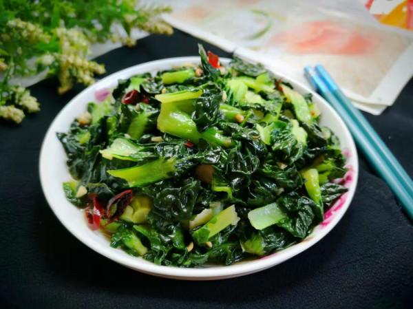 春天多吃這菜,清肝火鎮靜安神,一斤才2塊,中老年人群要多吃 春天多吃這菜,清肝火鎮靜安神,一斤才2塊,中老年人群要多吃